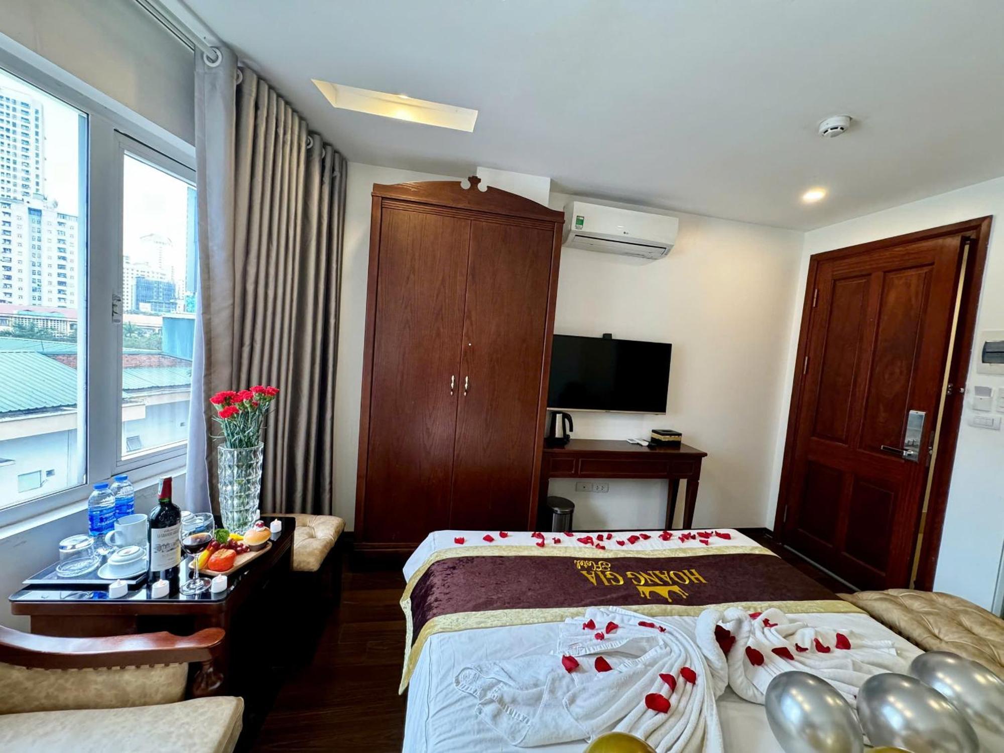 Hoang Gia Hotel Nhan Hoa 하노이 외부 사진