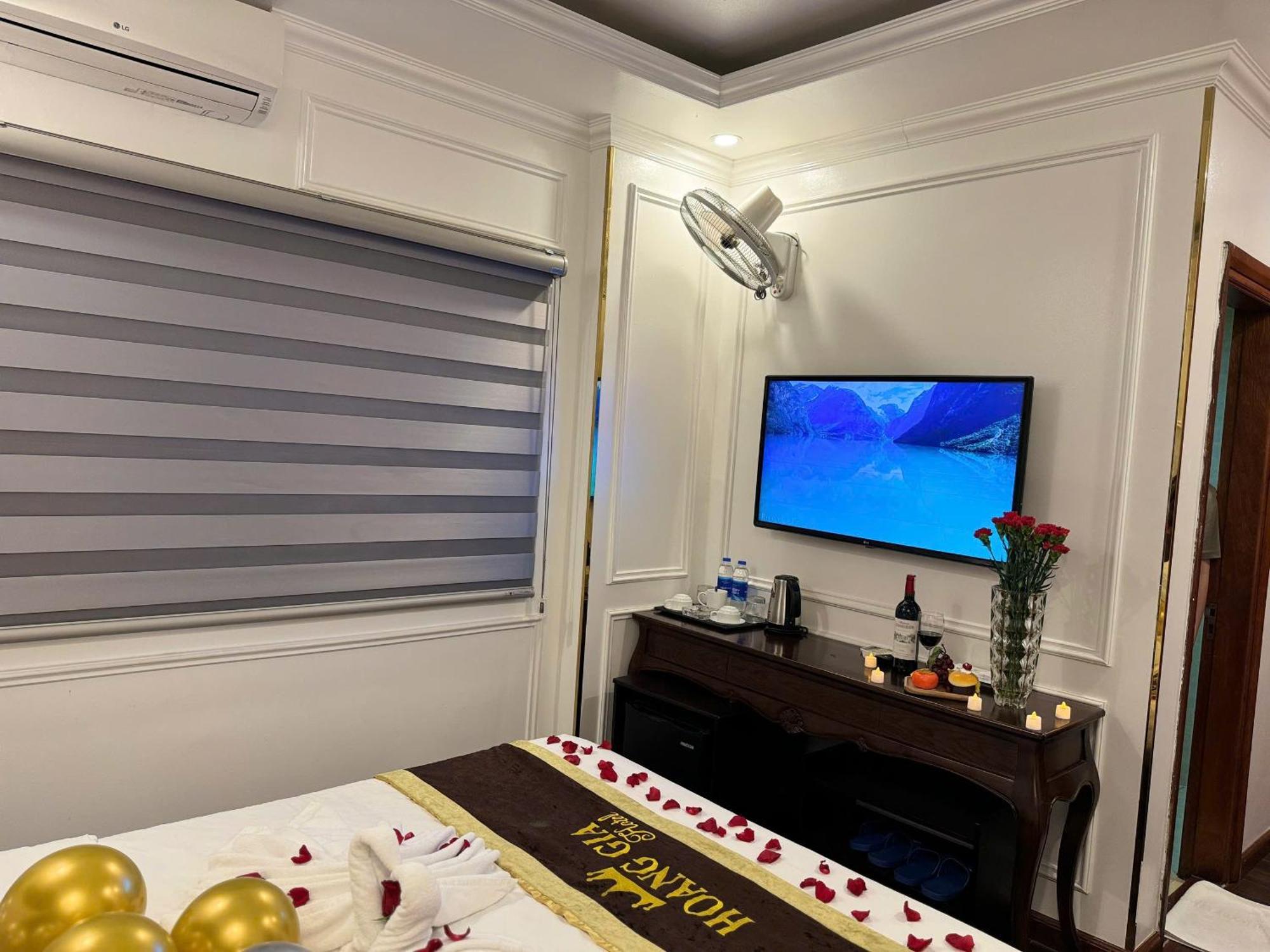 Hoang Gia Hotel Nhan Hoa 하노이 외부 사진