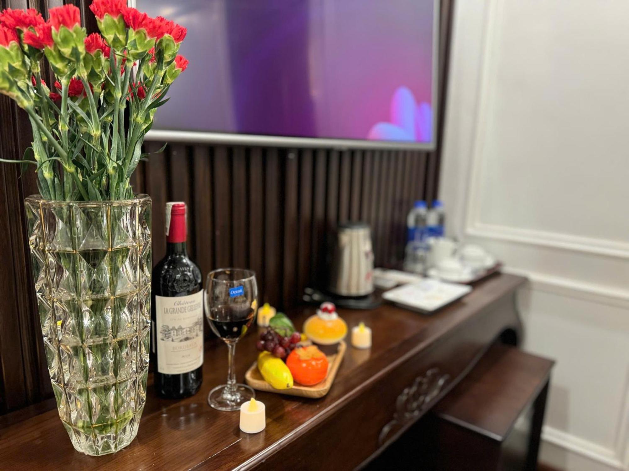 Hoang Gia Hotel Nhan Hoa 하노이 외부 사진