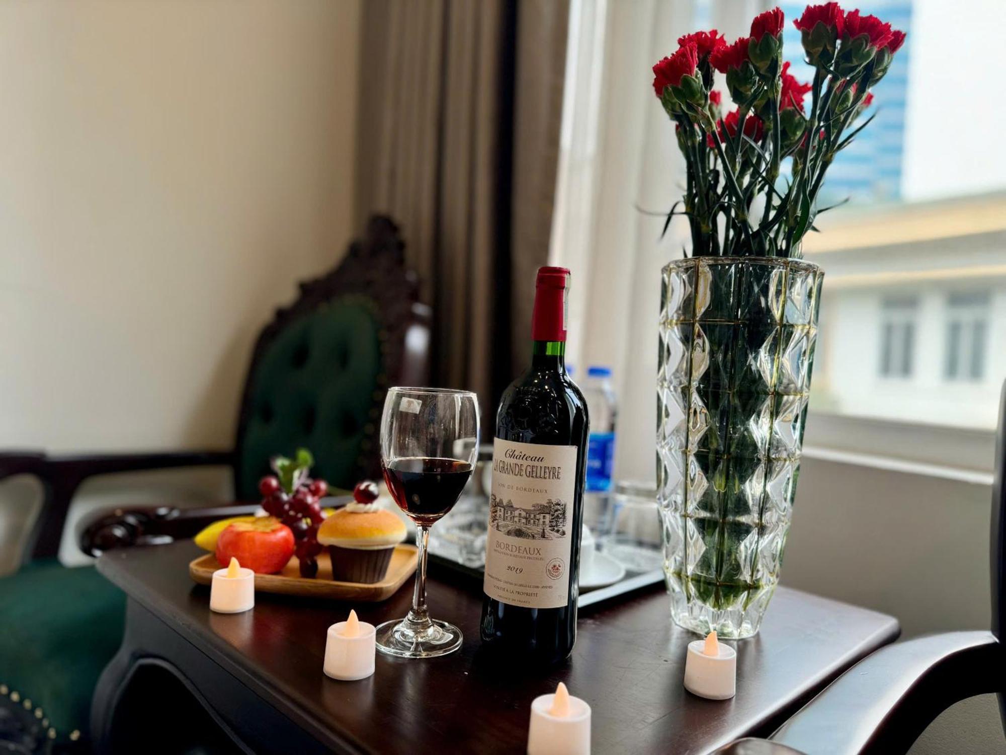 Hoang Gia Hotel Nhan Hoa 하노이 외부 사진