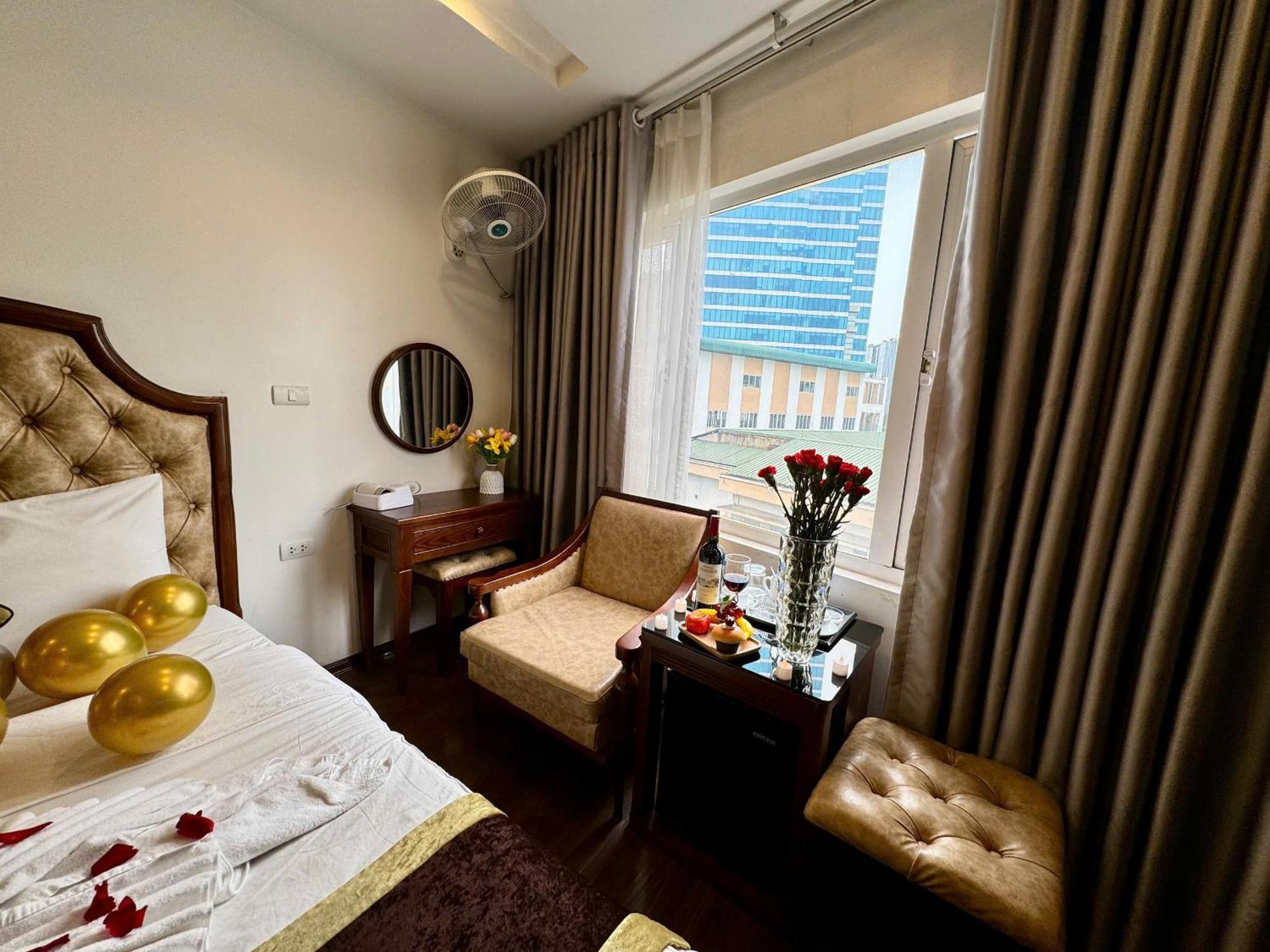 Hoang Gia Hotel Nhan Hoa 하노이 외부 사진