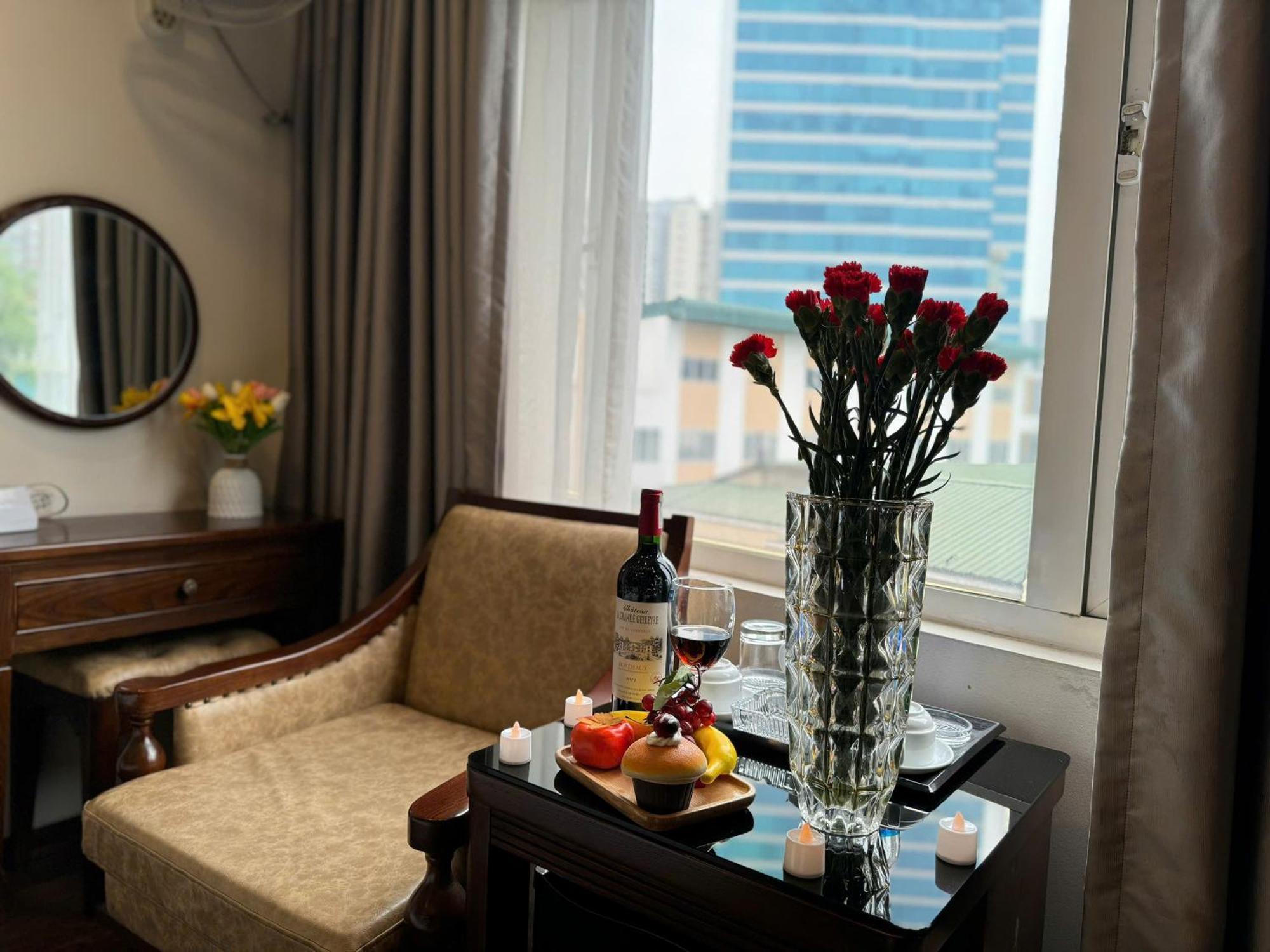 Hoang Gia Hotel Nhan Hoa 하노이 외부 사진
