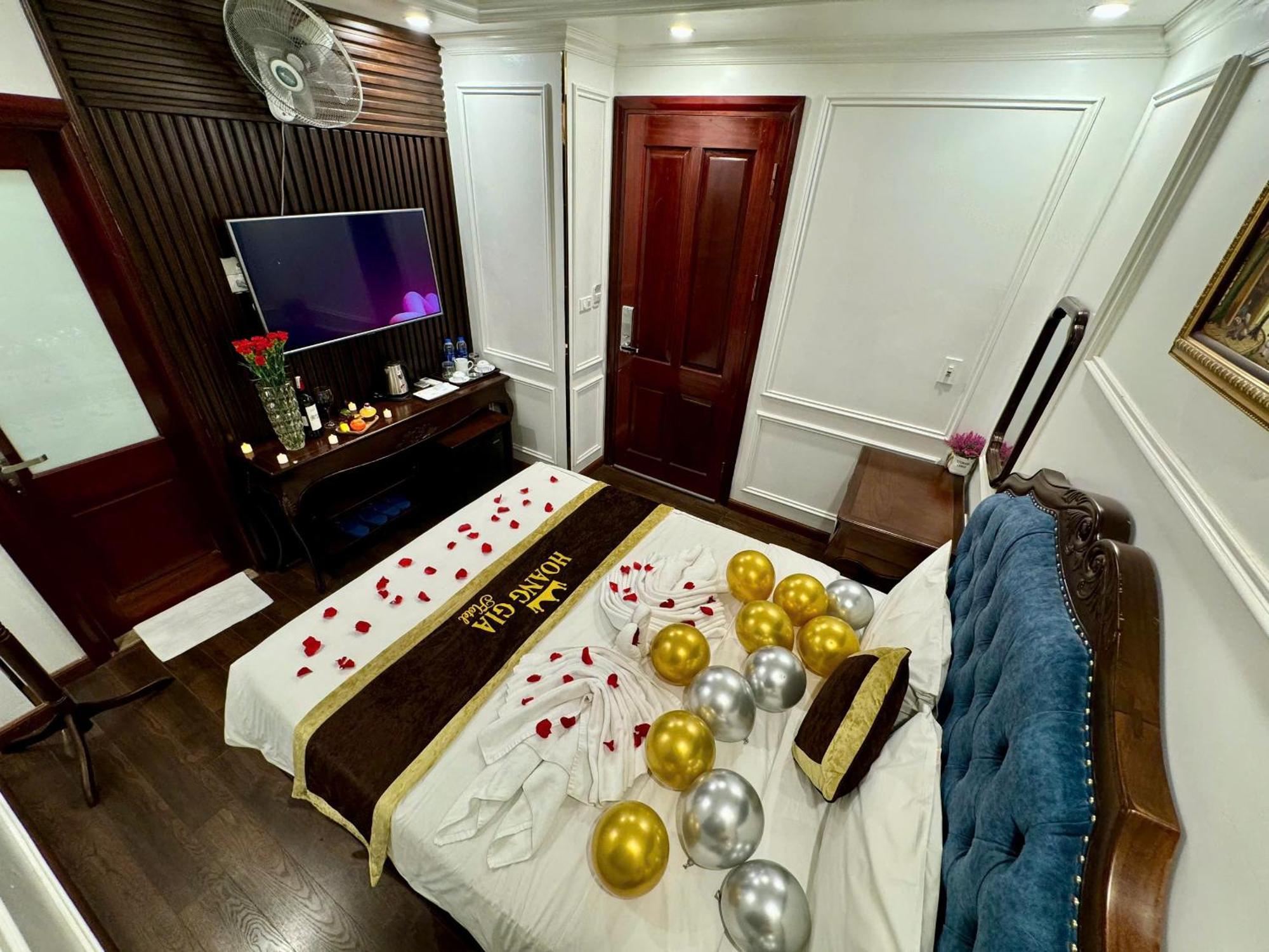 Hoang Gia Hotel Nhan Hoa 하노이 외부 사진
